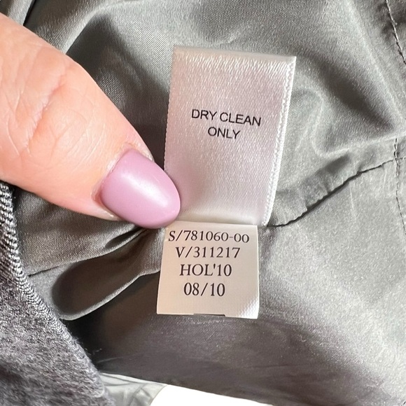 Banana Republic Gray Stretch Wool Blend Sleeveless Sheath Dress, Size 4 - Picture 5 of 10